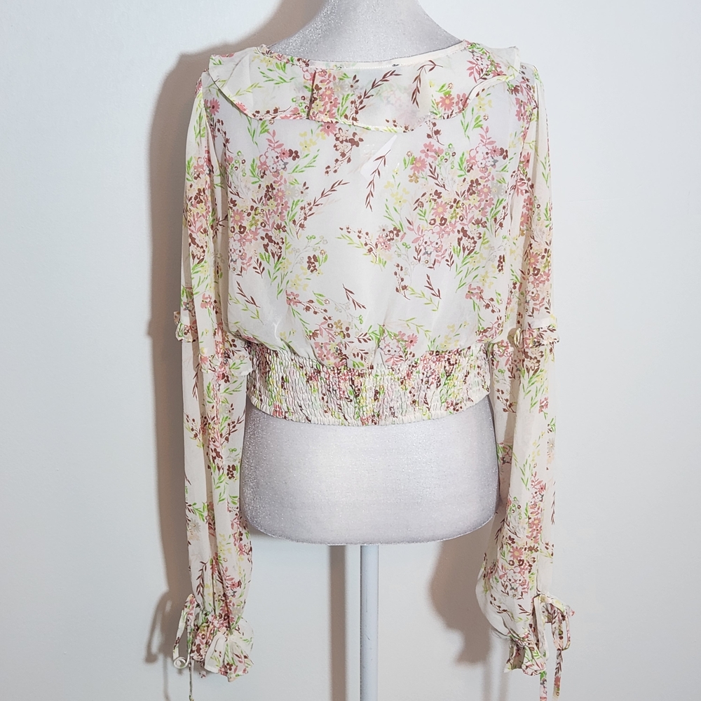 Forever 21 Pink Floral Cropped Top Size Large NWOT - Picture 4 of 9